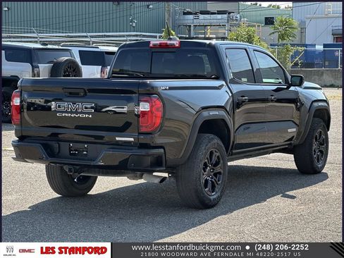 Certified 2024 GMC Canyon Elevation w/ Elevation Premium Package AWD/4WD image 6