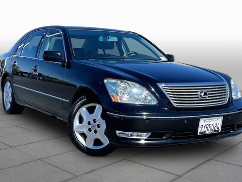 Used 2004 Lexus LS 430 RWD image 2
