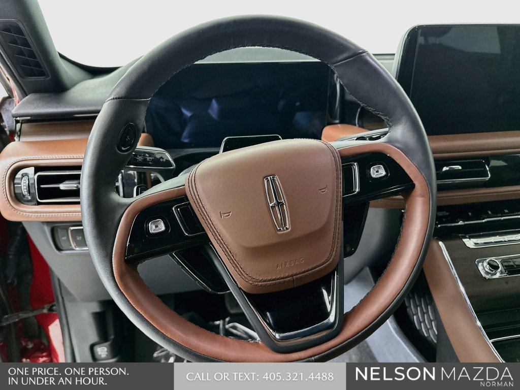 Used 2025 Lincoln Aviator Reserve w/ Illumination Package RWD image 13