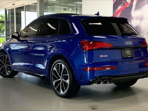 Used 2023 Audi SQ5 Prestige w/ Prestige Package AWD/4WD image 4