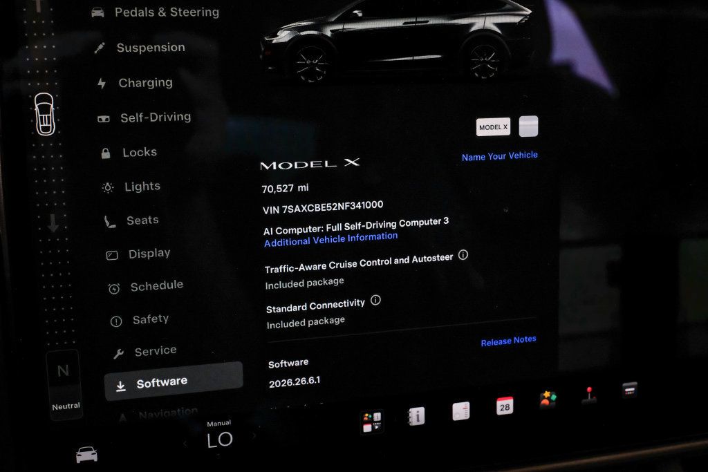 Used 2022 Tesla Model X AWD/4WD image 27