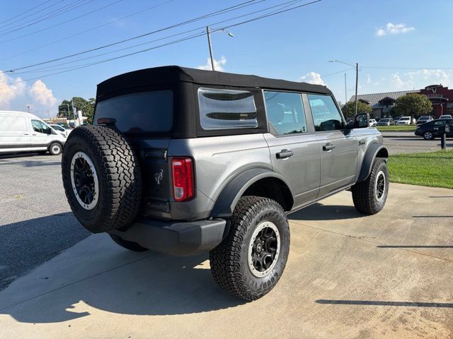 Used 2022 Ford Bronco 4-Door w/ Sasquatch Package AWD/4WD image 4