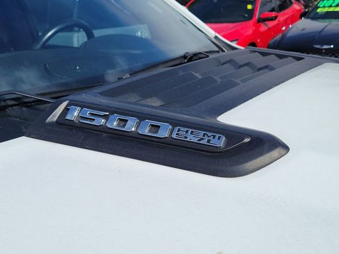 Used 2022 RAM 1500 Laramie w/ Sport Appearance Package image 5