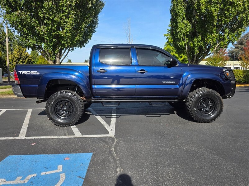 Used 2012 Toyota Tacoma 4x4 Double Cab w/ TRD Off-Road Pkg image 4