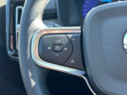 Certified 2024 Volvo XC40 B5 Plus w/ Climate Package AWD/4WD image 26
