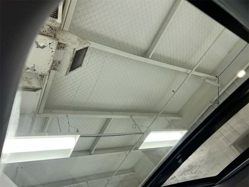 Used 2021 Lincoln Nautilus Reserve image 19