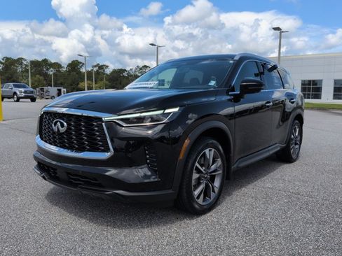 Used 2025 INFINITI QX60 Luxe FWD image 9