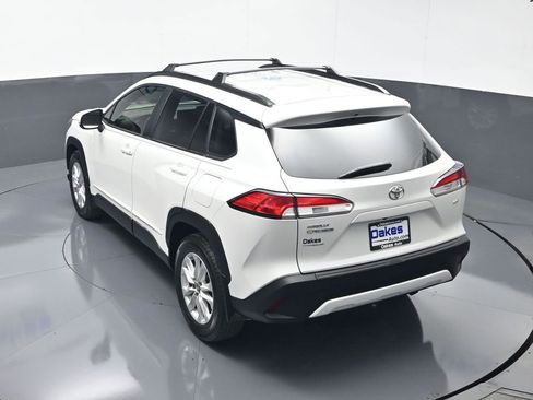 Used 2022 Toyota Corolla Cross LE FWD image 48