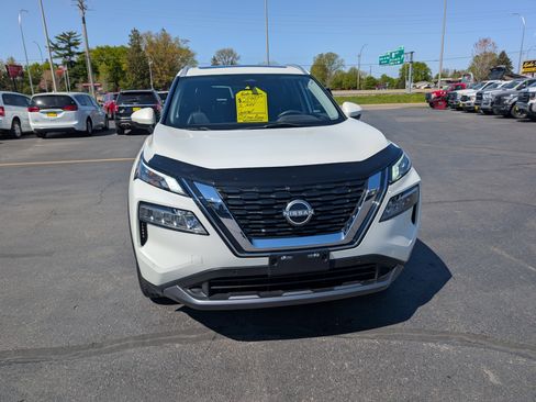 Used 2023 Nissan Rogue SL AWD/4WD image 3