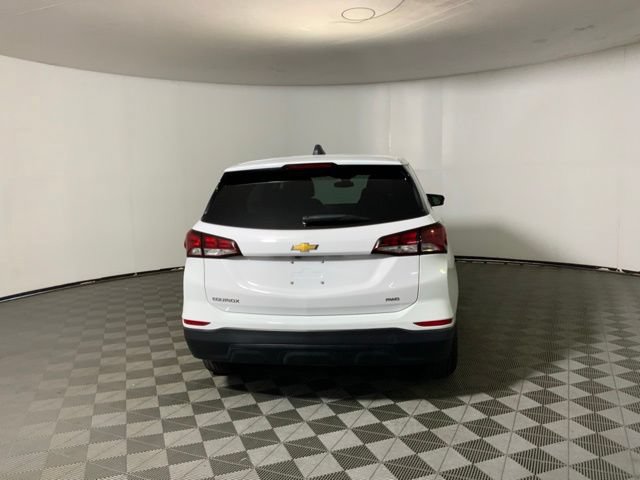 Used 2023 Chevrolet Equinox LS w/ LS Convenience Package AWD/4WD image 6
