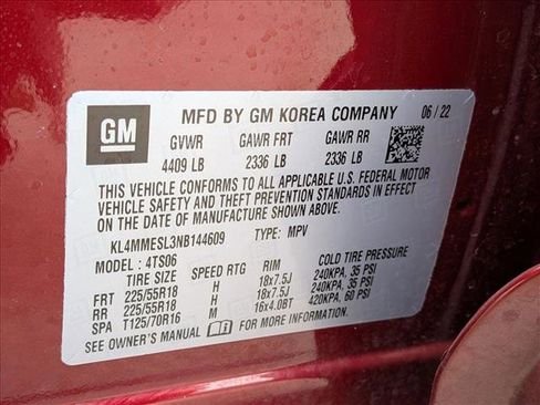 Used 2022 Buick Encore GX Select w/ Sport Touring Package image 24