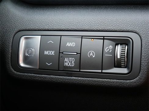 New 2026 GMC Terrain AT4 w/ Convenience Package III image 9