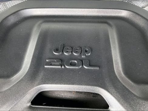 Used 2024 Jeep Wrangler Unlimited w/ Technology Group AWD/4WD image 32