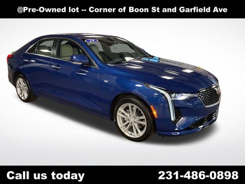 Used 2024 Cadillac CT4 Luxury w/ Cold Weather Package AWD/4WD image 7