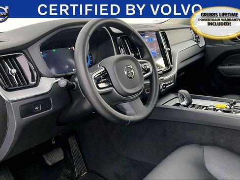 Certified 2025 Volvo XC60 B5 Plus image 18