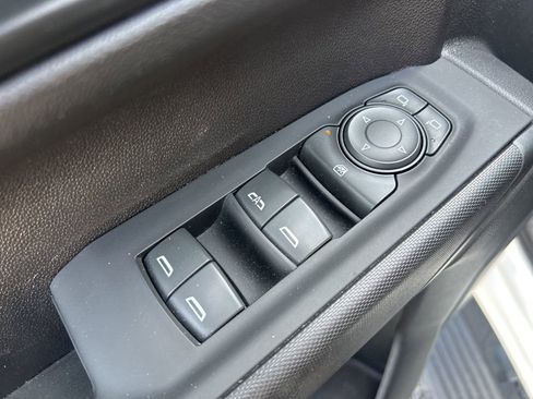 Used 2022 Chevrolet Silverado 1500 W/T w/ WT Value Package image 17