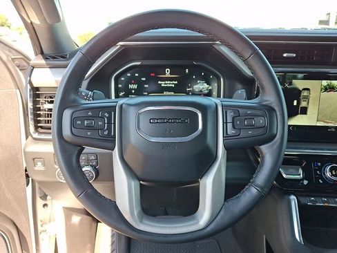 Used 2024 GMC Sierra 1500 Denali w/ Denali Reserve Package AWD/4WD image 21