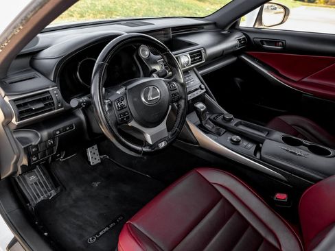 Used 2017 Lexus IS 200t F Sport image 3