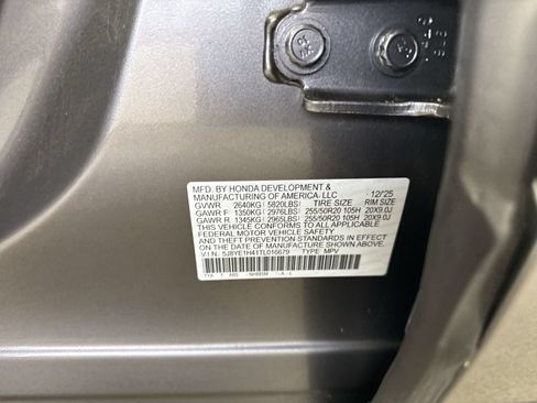Certified 2026 Acura MDX SH-AWD w/ Technology Package image 39