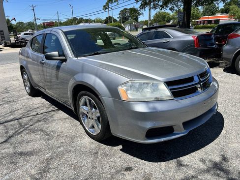 Used 2013 Dodge Avenger SE FWD image 16