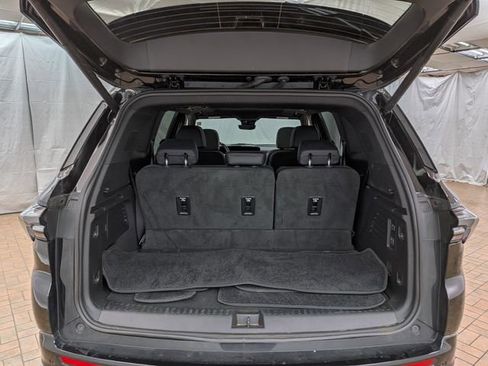 Used 2025 Buick Enclave Avenir w/ Super Cruise Package image 23