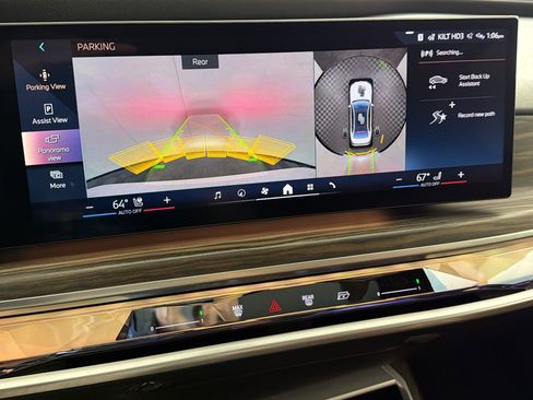 Certified 2023 BMW 760i xDrive AWD/4WD image 25