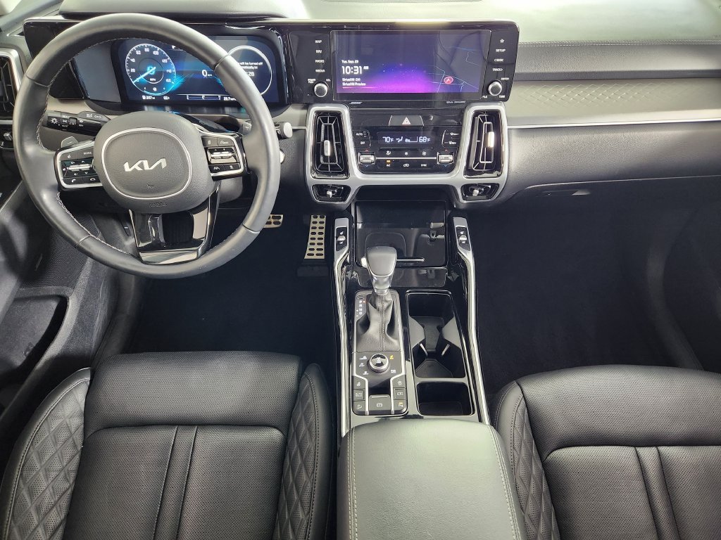 Used 2023 Kia Sorento SX AWD/4WD image 15