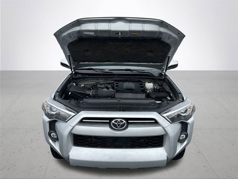 Used 2024 Toyota 4Runner SR5 image 4
