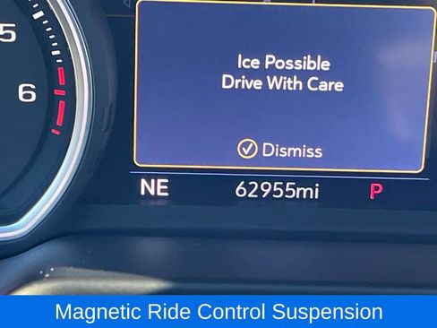 Used 2021 Chevrolet Tahoe Z71 w/ Z71 Off-Road Package image 36