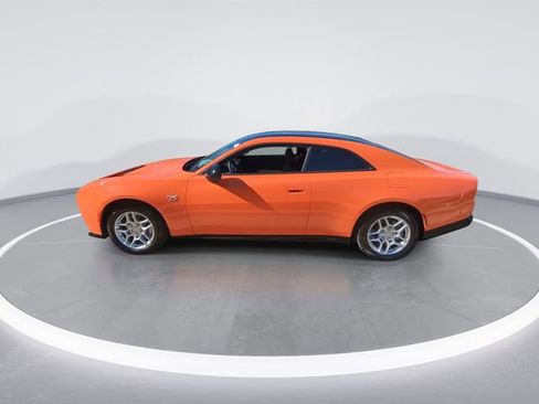 Used 2025 Dodge Charger R/T w/ Quick Order Package 25M R/T image 5