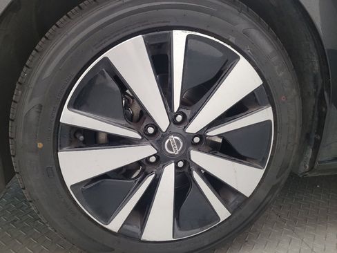 Used 2022 Nissan Altima 2.5 SV FWD image 31