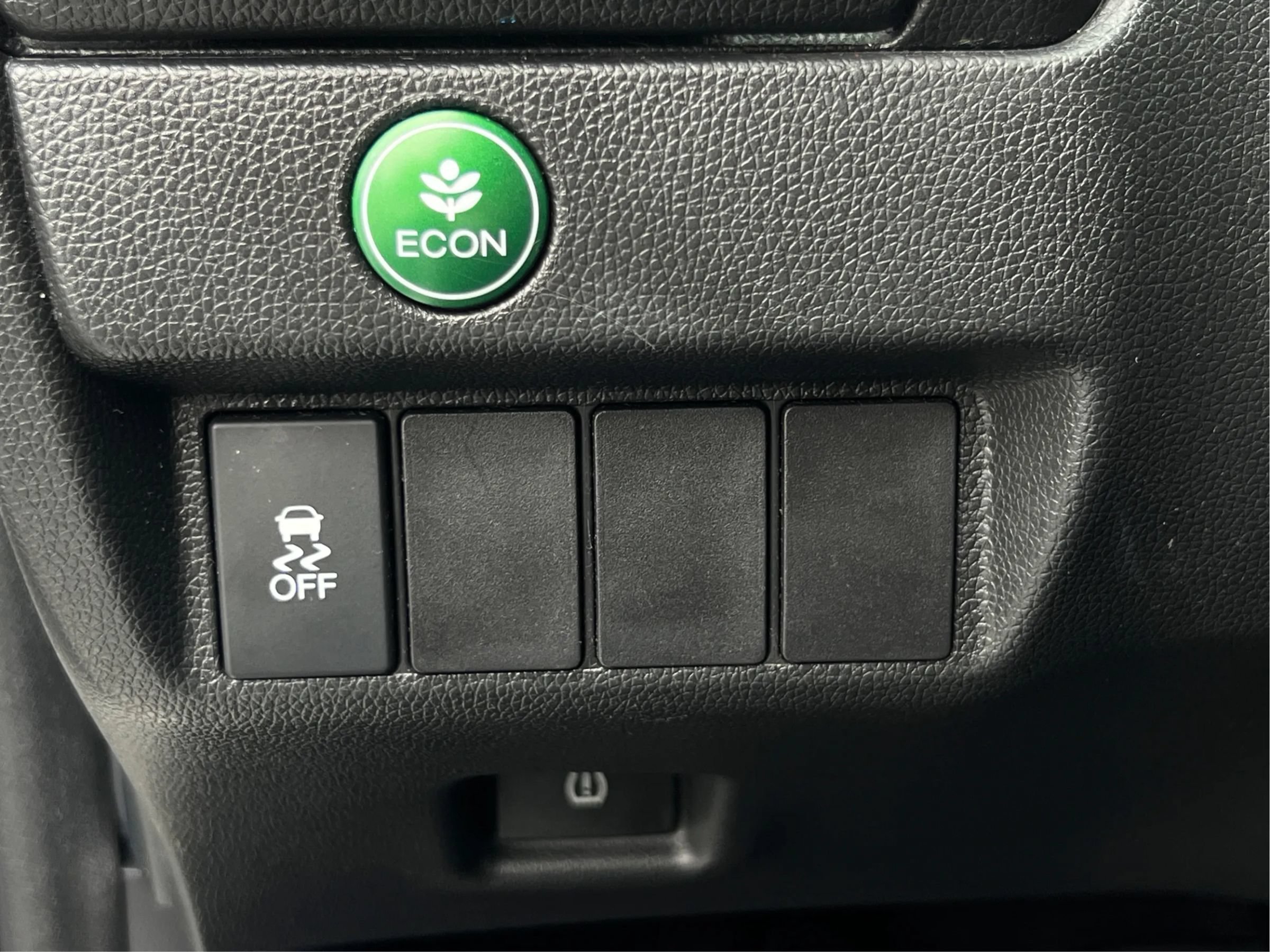 Used 2017 Honda Fit EX image 32