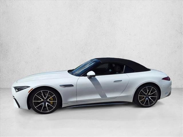 Certified 2023 Mercedes-Benz SL 63 AMG 4MATIC image 4