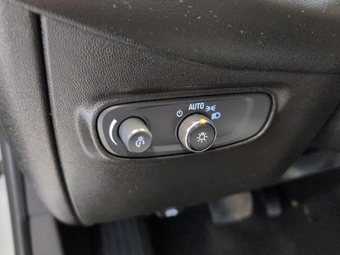 Used 2022 Chevrolet Equinox LT image 13