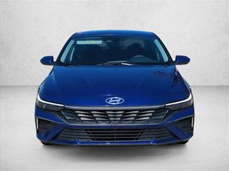 Used 2024 Hyundai Elantra SEL video 2