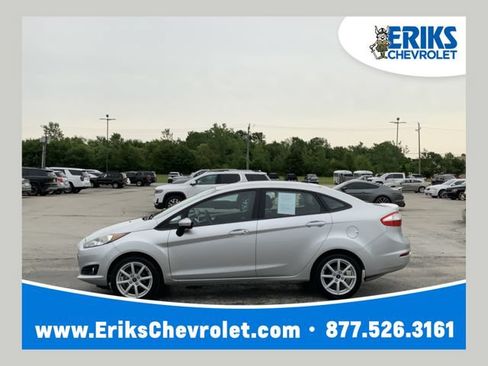Used 2016 Ford Fiesta SE w/ Equipment Group 201A FWD image 1