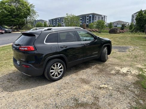 Used 2015 Jeep Cherokee Limited AWD/4WD image 2