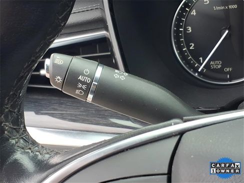 Used 2023 Cadillac XT5 Premium Luxury image 16