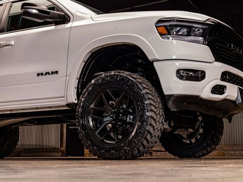 Used 2021 RAM 1500 Laramie image 12