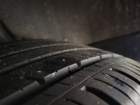 Used 2020 Toyota Corolla LE image 11