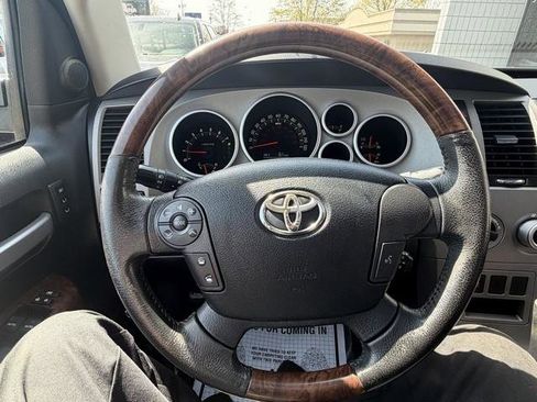 Used 2013 Toyota Tundra Platinum AWD/4WD image 16