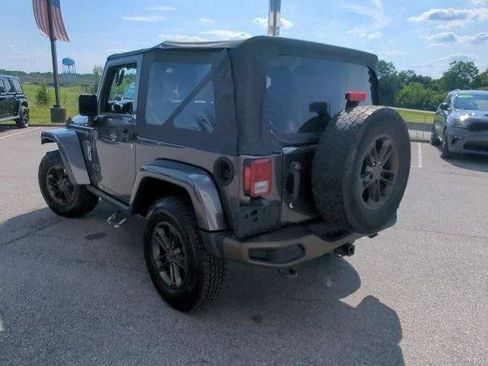 Certified 2017 Jeep Wrangler Sahara AWD/4WD image 21