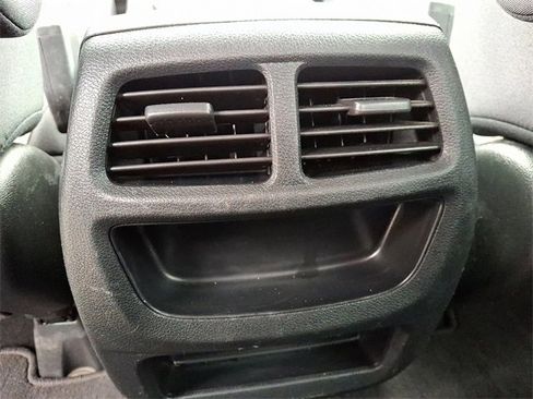 Used 2022 Honda Ridgeline Sport image 11