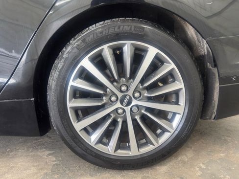 Used 2017 Lincoln MKZ Premiere image 14