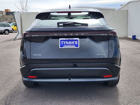 Used 2023 Nissan Ariya FWD image 6