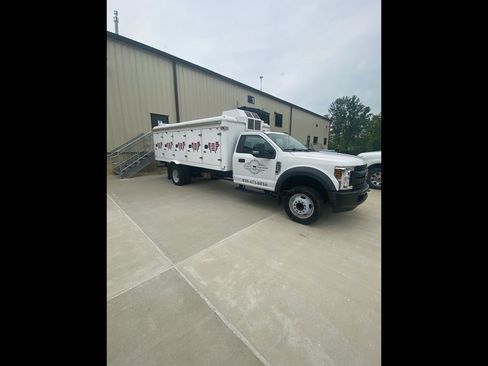 Used 2019 Ford F450 XL w/ Power Equipment Group RWD image 2