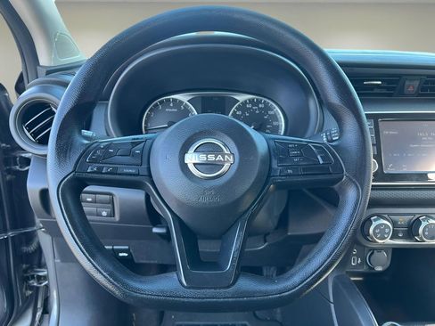 Used 2024 Nissan Kicks S image 18