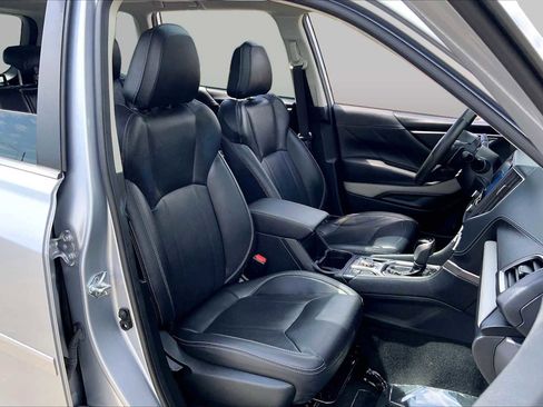 Certified 2023 Subaru Forester Limited AWD/4WD image 8