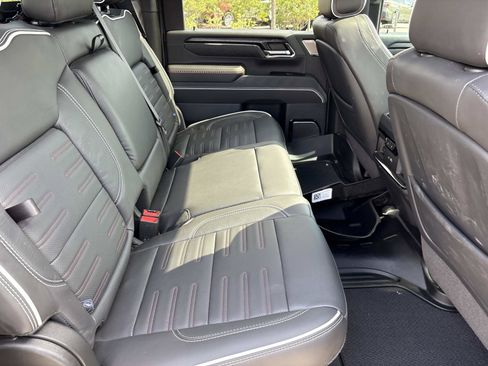 Certified 2024 GMC Sierra 2500 AT4X image 33