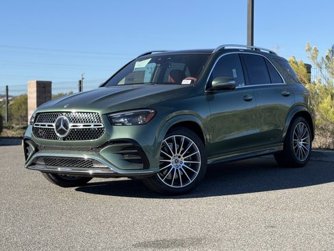 New 2025 Mercedes-Benz GLE 580 4MATIC image 2